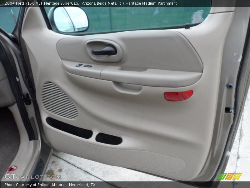 Door Panel of 2004 F150 XLT Heritage SuperCab
