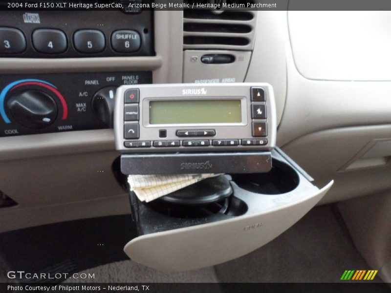 Arizona Beige Metallic / Heritage Medium Parchment 2004 Ford F150 XLT Heritage SuperCab