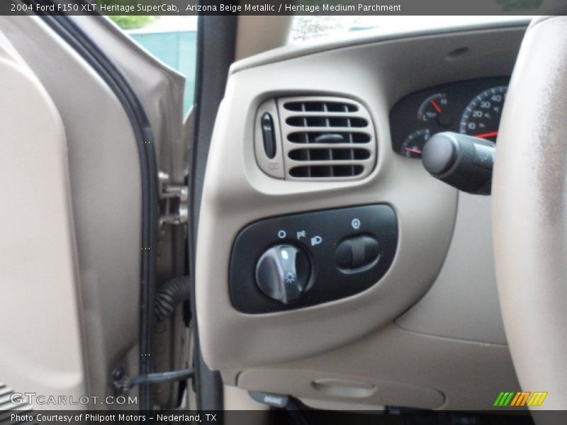 Controls of 2004 F150 XLT Heritage SuperCab