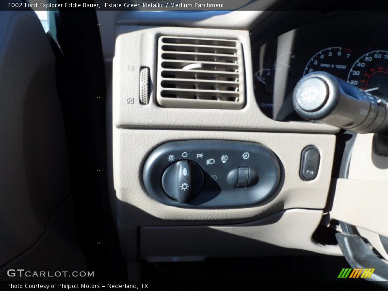 Estate Green Metallic / Medium Parchment 2002 Ford Explorer Eddie Bauer