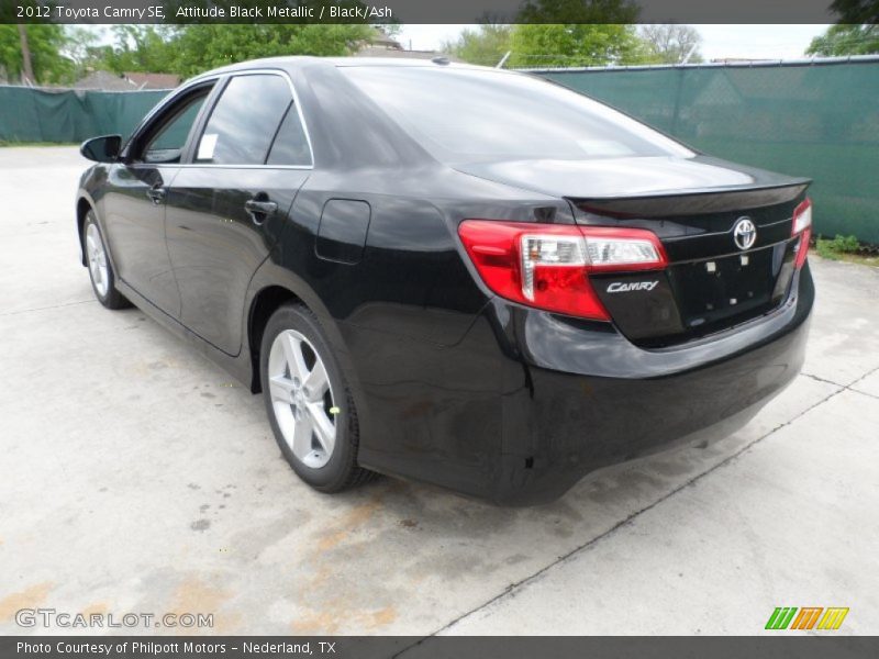 Attitude Black Metallic / Black/Ash 2012 Toyota Camry SE