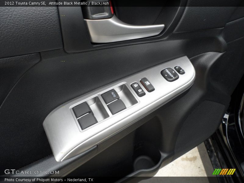 Attitude Black Metallic / Black/Ash 2012 Toyota Camry SE