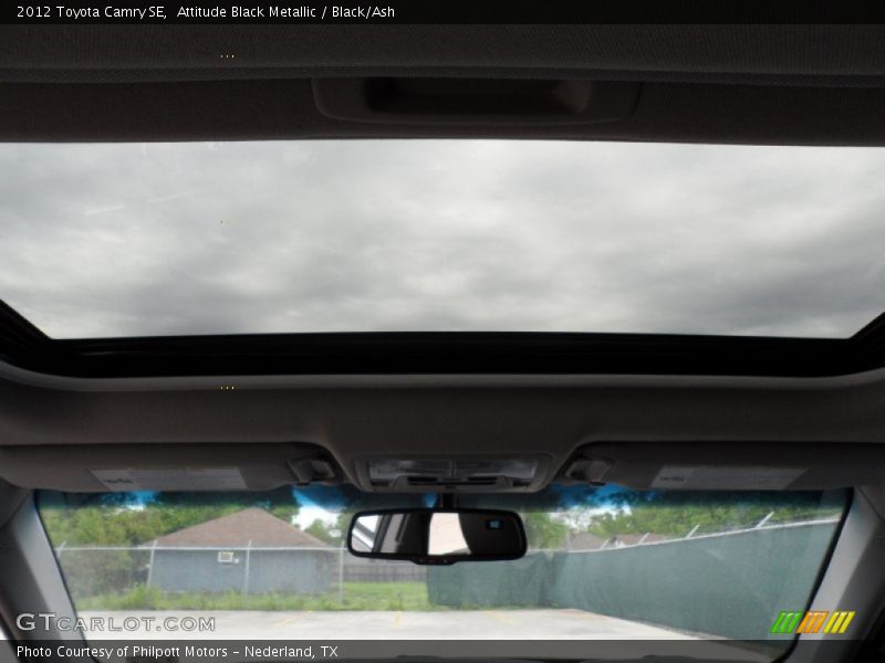 Attitude Black Metallic / Black/Ash 2012 Toyota Camry SE
