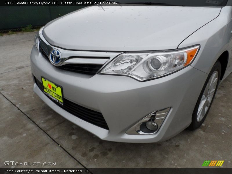Classic Silver Metallic / Light Gray 2012 Toyota Camry Hybrid XLE