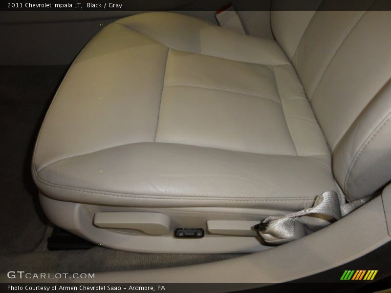 Black / Gray 2011 Chevrolet Impala LT