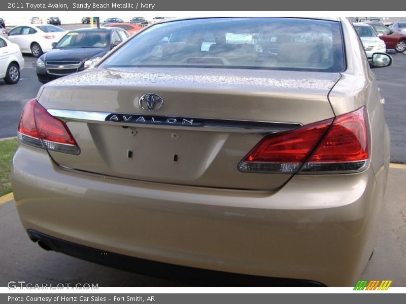 Sandy Beach Metallic / Ivory 2011 Toyota Avalon