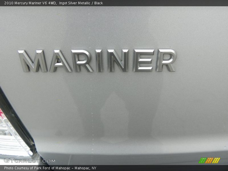 Ingot Silver Metallic / Black 2010 Mercury Mariner V6 4WD