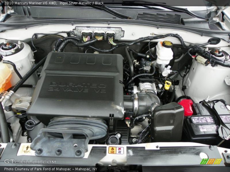 Ingot Silver Metallic / Black 2010 Mercury Mariner V6 4WD