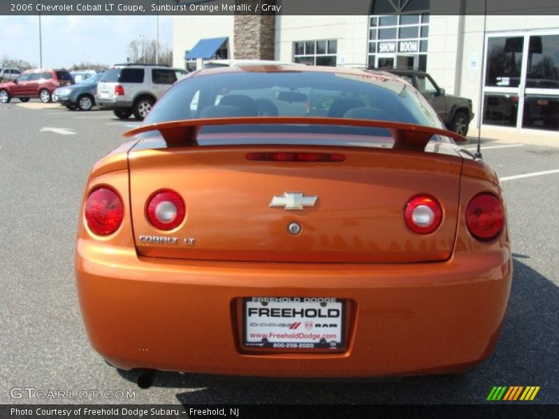 Sunburst Orange Metallic / Gray 2006 Chevrolet Cobalt LT Coupe