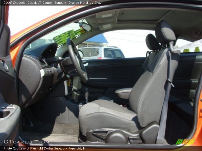 Sunburst Orange Metallic / Gray 2006 Chevrolet Cobalt LT Coupe