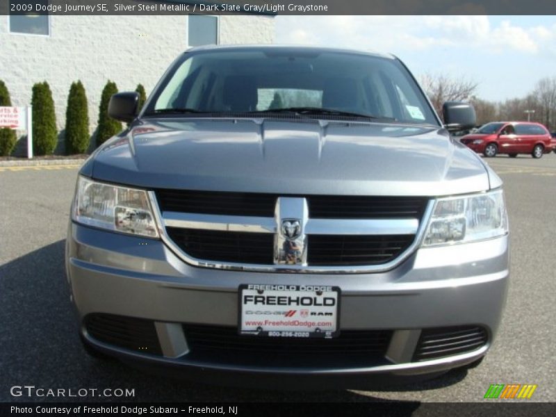 Silver Steel Metallic / Dark Slate Gray/Light Graystone 2009 Dodge Journey SE