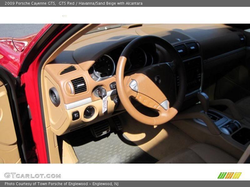 GTS Red / Havanna/Sand Beige with Alcantara 2009 Porsche Cayenne GTS