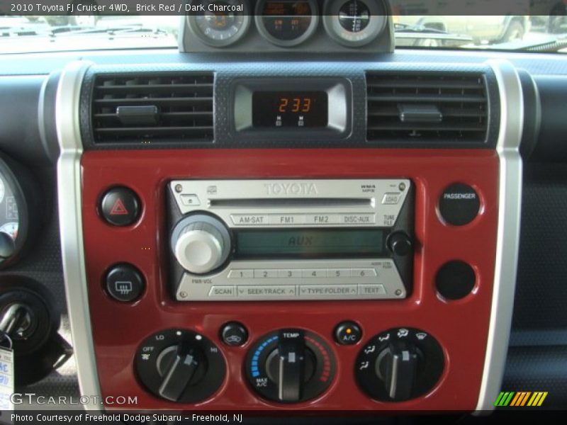 Brick Red / Dark Charcoal 2010 Toyota FJ Cruiser 4WD