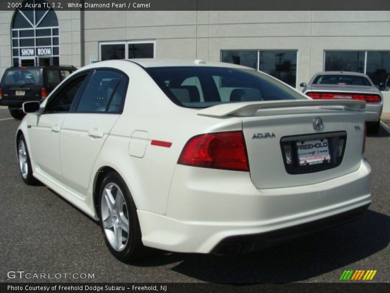 White Diamond Pearl / Camel 2005 Acura TL 3.2