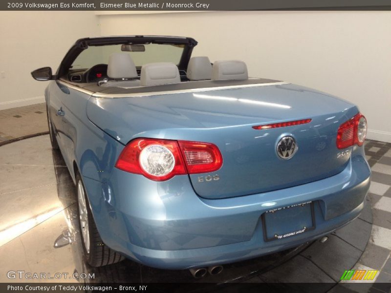 Eismeer Blue Metallic / Moonrock Grey 2009 Volkswagen Eos Komfort