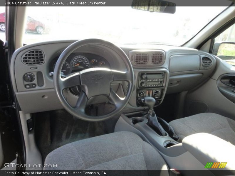 Black / Medium Pewter 2004 Chevrolet TrailBlazer LS 4x4