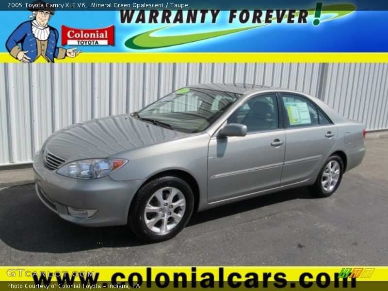 Mineral Green Opalescent / Taupe 2005 Toyota Camry XLE V6