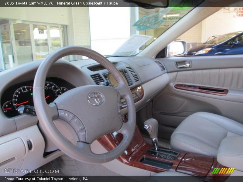 Mineral Green Opalescent / Taupe 2005 Toyota Camry XLE V6