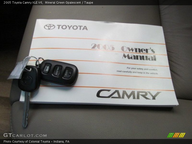 Mineral Green Opalescent / Taupe 2005 Toyota Camry XLE V6