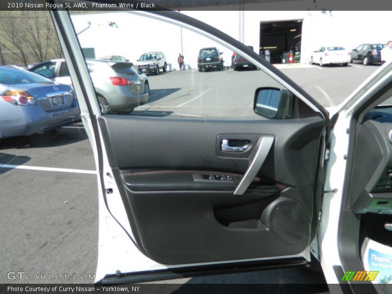 Phantom White / Black 2010 Nissan Rogue SL AWD
