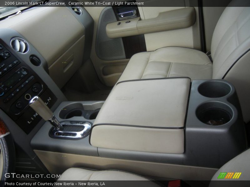 Ceramic White Tri-Coat / Light Parchment 2006 Lincoln Mark LT SuperCrew