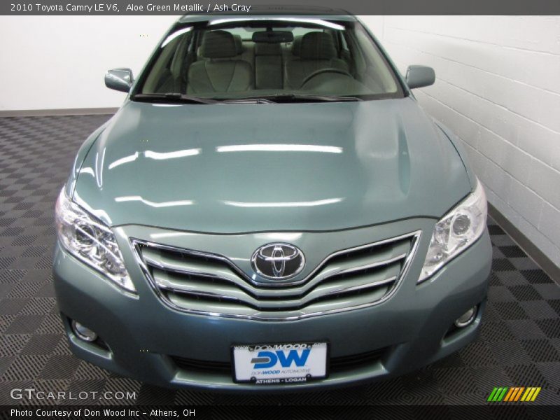 Aloe Green Metallic / Ash Gray 2010 Toyota Camry LE V6