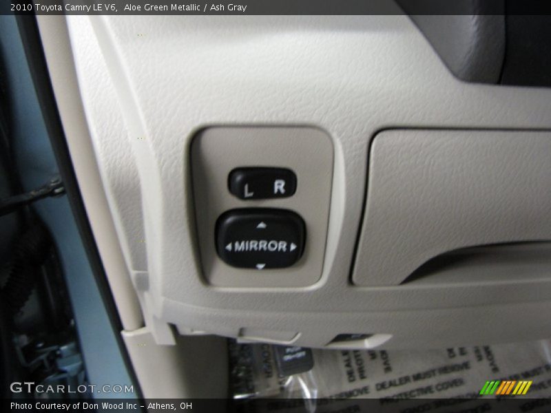 Aloe Green Metallic / Ash Gray 2010 Toyota Camry LE V6