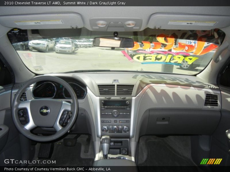 Summit White / Dark Gray/Light Gray 2010 Chevrolet Traverse LT AWD