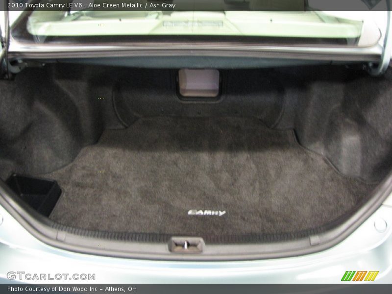 Aloe Green Metallic / Ash Gray 2010 Toyota Camry LE V6