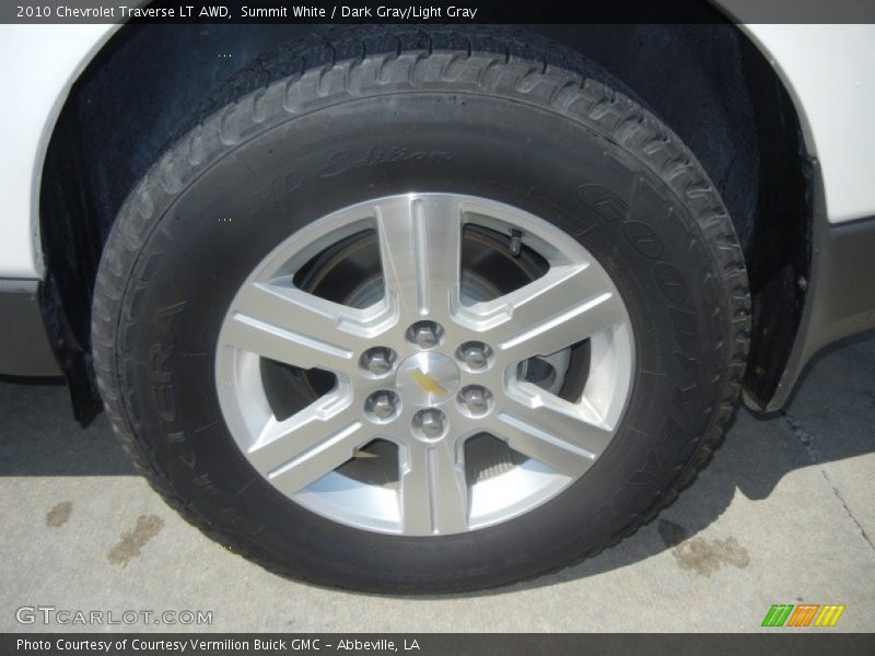 Summit White / Dark Gray/Light Gray 2010 Chevrolet Traverse LT AWD