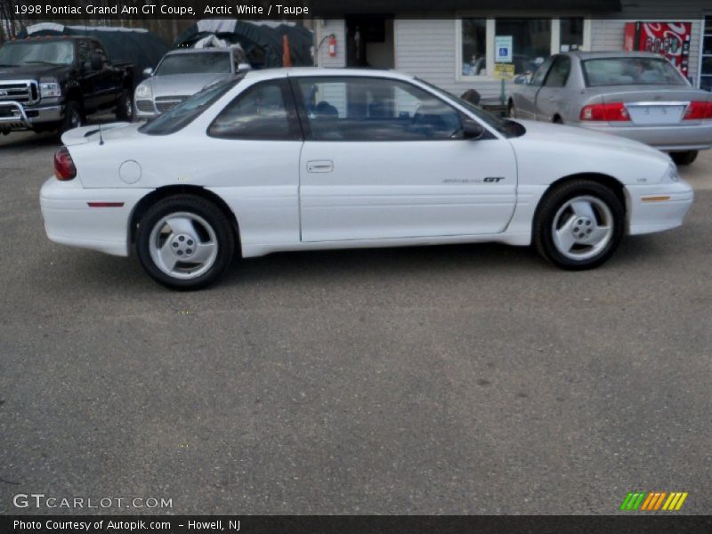 Arctic White / Taupe 1998 Pontiac Grand Am GT Coupe