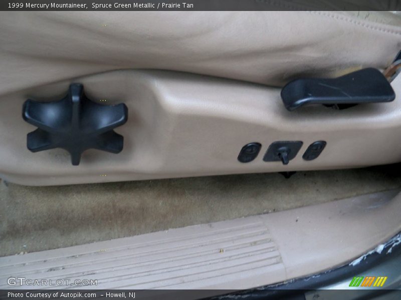 Spruce Green Metallic / Prairie Tan 1999 Mercury Mountaineer