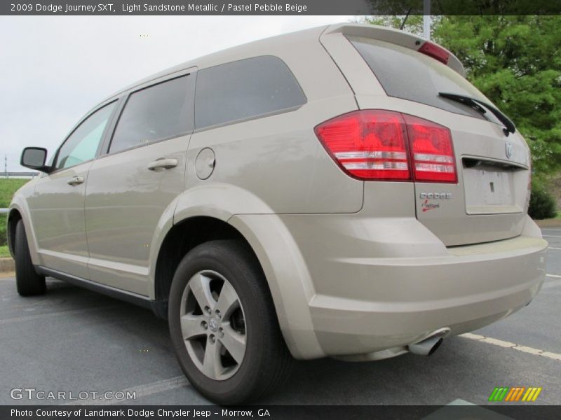 Light Sandstone Metallic / Pastel Pebble Beige 2009 Dodge Journey SXT