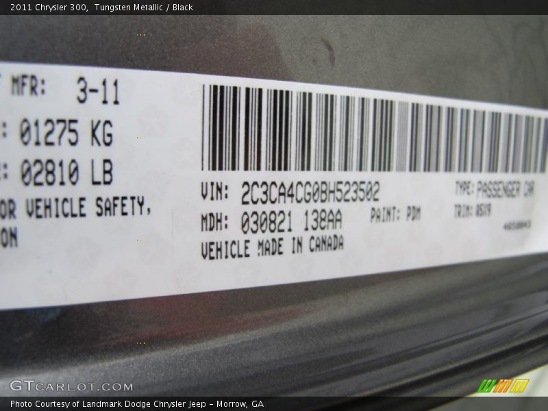 Tungsten Metallic / Black 2011 Chrysler 300