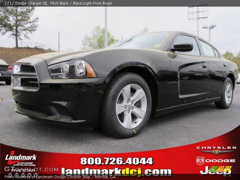 Pitch Black / Black/Light Frost Beige 2012 Dodge Charger SE