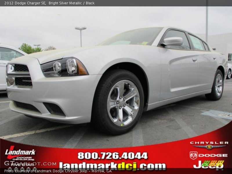 Bright Silver Metallic / Black 2012 Dodge Charger SE