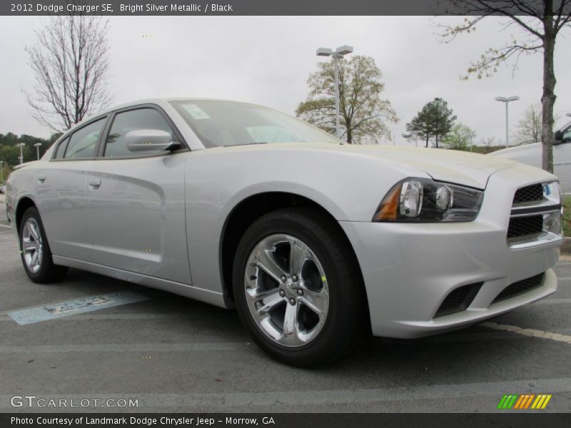Bright Silver Metallic / Black 2012 Dodge Charger SE
