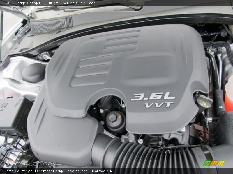 Bright Silver Metallic / Black 2012 Dodge Charger SE