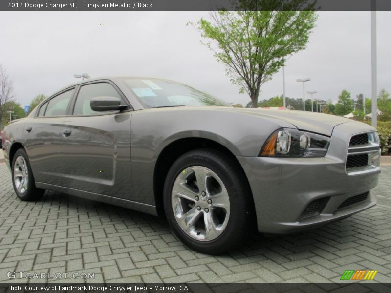 Front 3/4 View of 2012 Charger SE