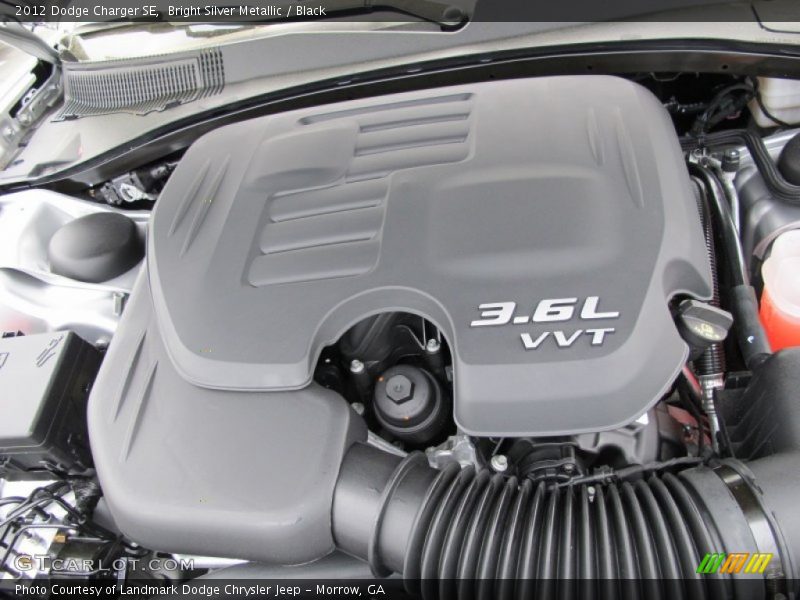 Bright Silver Metallic / Black 2012 Dodge Charger SE