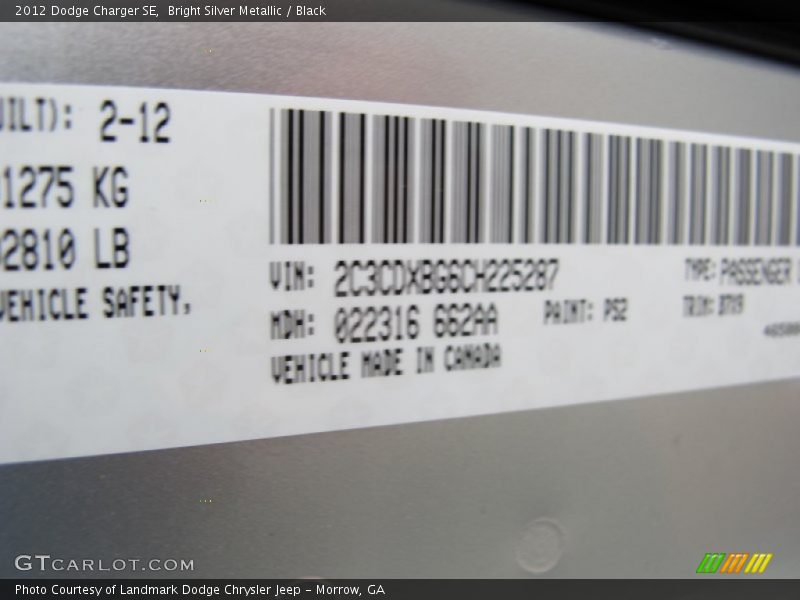 Bright Silver Metallic / Black 2012 Dodge Charger SE