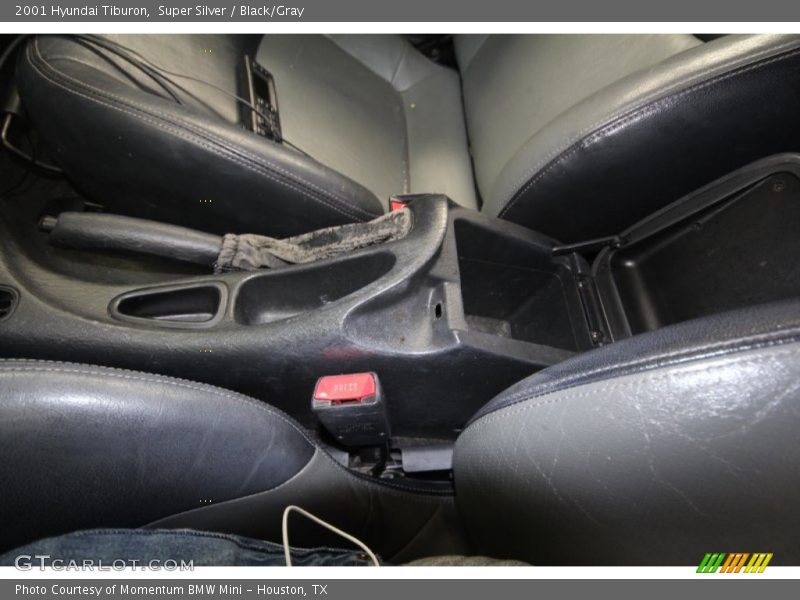Super Silver / Black/Gray 2001 Hyundai Tiburon