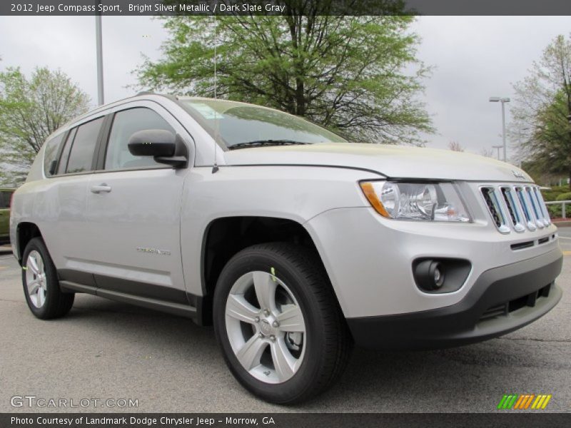Front 3/4 View of 2012 Compass Sport