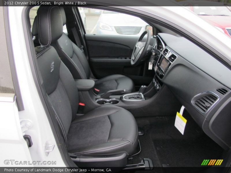  2012 200 S Sedan Black Interior