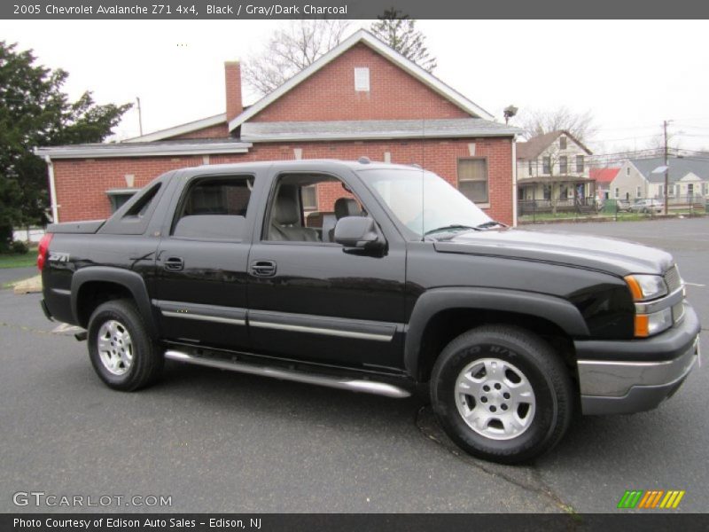 Black / Gray/Dark Charcoal 2005 Chevrolet Avalanche Z71 4x4