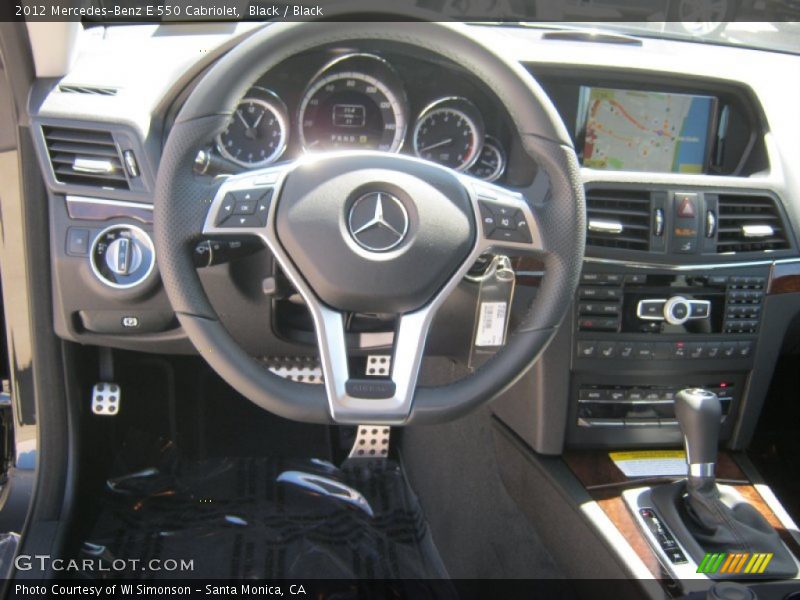  2012 E 550 Cabriolet Steering Wheel