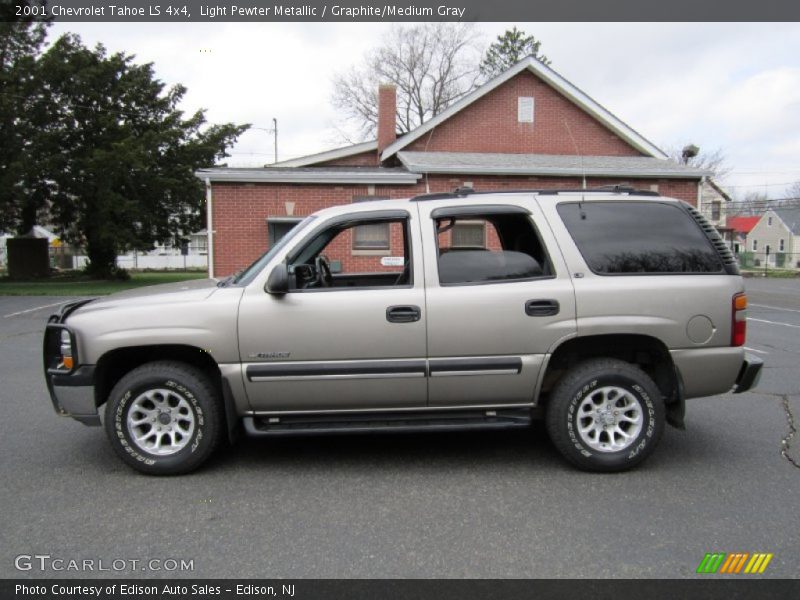 Light Pewter Metallic / Graphite/Medium Gray 2001 Chevrolet Tahoe LS 4x4