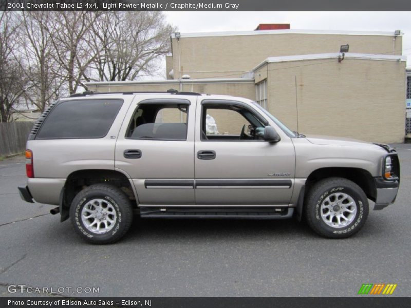 Light Pewter Metallic / Graphite/Medium Gray 2001 Chevrolet Tahoe LS 4x4