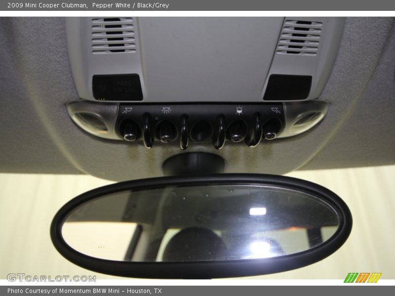 Pepper White / Black/Grey 2009 Mini Cooper Clubman