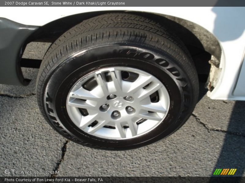 Stone White / Dark Khaki/Light Graystone 2007 Dodge Caravan SE